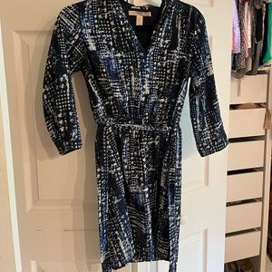 Blue Patterned Tie-front Longsleeved Dress